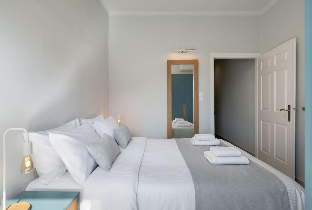 West City Suite 干尼亞 外观 照片