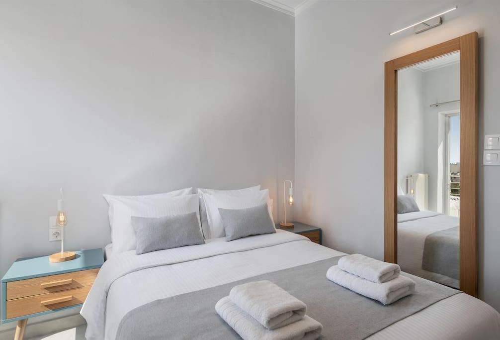 West City Suite 干尼亞 外观 照片